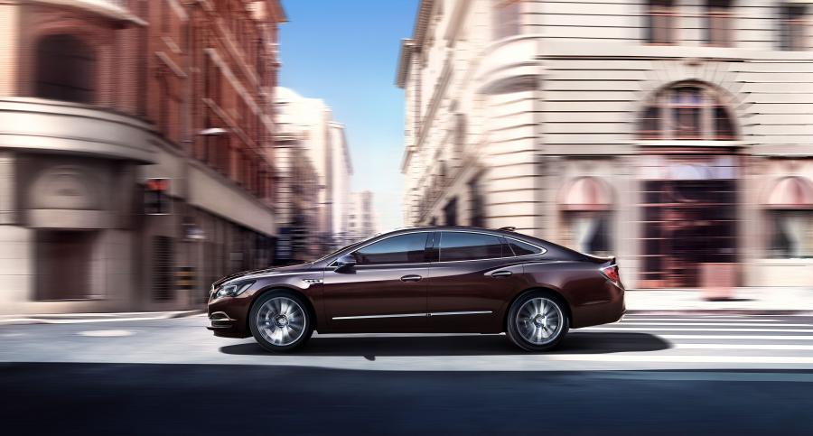  Buick LaCrosse 2016 года  (CN) (фото 9 из 19)